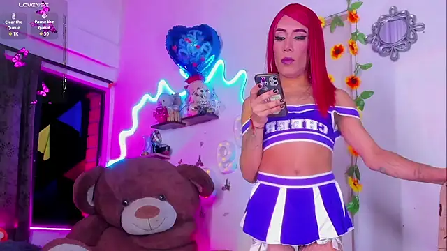 Snapshot of daniela_bigcock22 chatting on November 28, 2025, 4:01 am daniela bigcock22 online show from November 28, 2025, 4:01 am