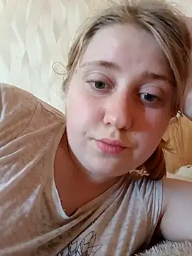 AnastasiaSky19 online show from May 5, 2026, 11:13 am