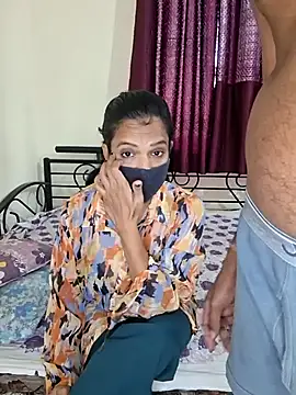 Snapshot of Nitya-Mahesh chatting on May 8, 2026, 9:57 am Nitya-Mahesh online show from May 8, 2026, 9:57 am