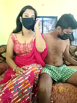 Snapshot of Nitya-Mahesh chatting on January 4, 2025, 10:16 am Nitya-Mahesh online show from January 4, 2025, 10:16 am