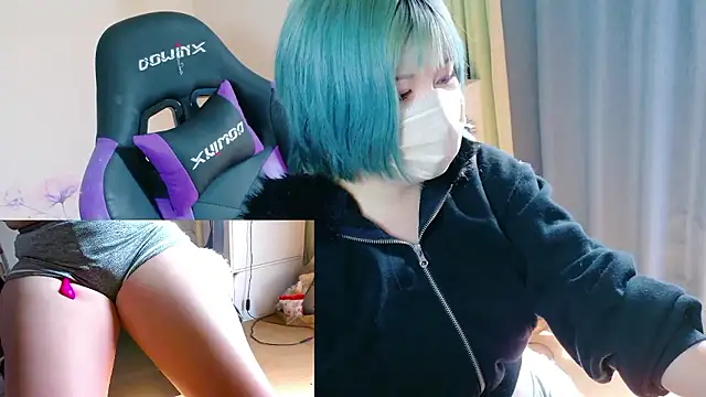 hazuki 8008 online show from December 17, 2025, 3:00 am