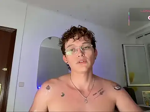 ccamilo-andress online show from June 6, 2026, 7:52 pm