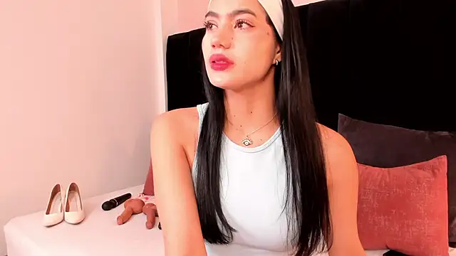 ariel jonees online show from September 30, 2025, 4:57 pm