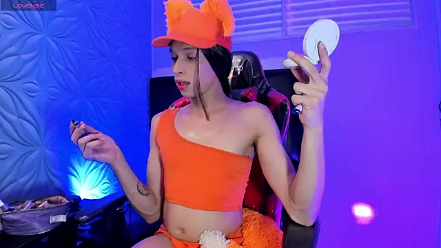 Milk max 18 online show from April 8, 2026, 10:11 pm