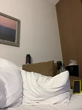 Snapshot of MobyDxck chatting on January 10, 2025, 7:57 am MobyDxck online show from January 10, 2025, 7:57 am