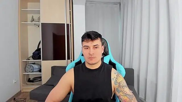 Snapshot of MatMalonne chatting on February 2, 2026, 2:27 pm MatMalonne online show from February 2, 2026, 2:27 pm