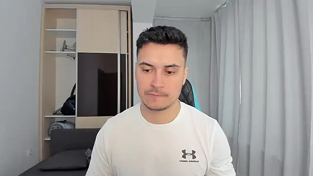 Snapshot of MatMalonne chatting on February 28, 2026, 1:44 pm MatMalonne online show from February 28, 2026, 1:44 pm