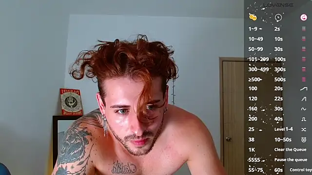 Snapshot of Ares_blue chatting on February 6, 2025, 11:09 am Ares blue online show from February 6, 2025, 11:09 am