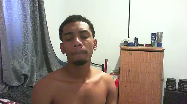 29YOURZ 28  online show from February 5, 2025, 10:30 am