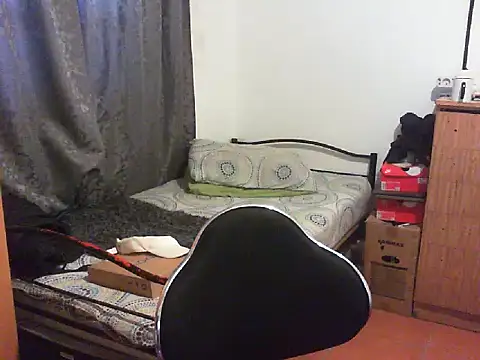 29YOURZ 28  online show from September 12, 2025, 6:13 am