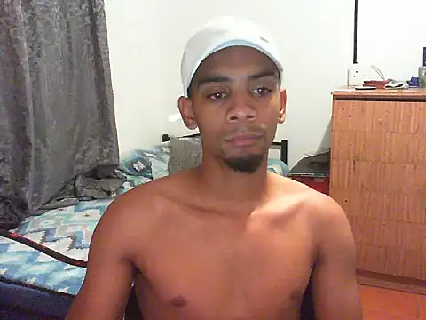 29YOURZ 28  online show from March 20, 2025, 6:31 pm