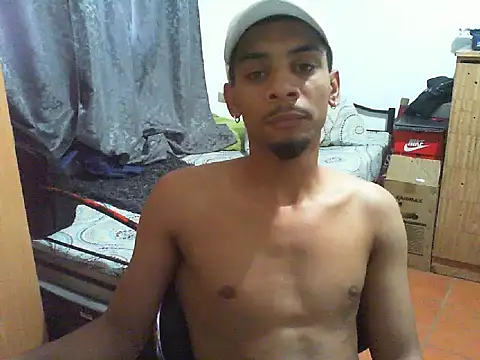 29YOURZ 28  online show from September 30, 2025, 3:18 pm