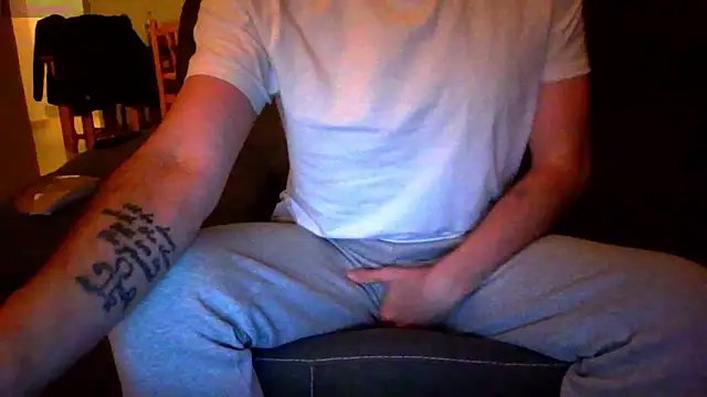  NakedChef  online show from February 22, 2026, 11:28 pm