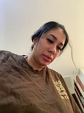 kiim taaylor online show from June 10, 2026, 11:11 am
