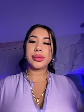 kiim taaylor online show from November 7, 2025, 11:15 am