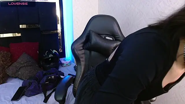 Bunny O online show from April 19, 2026, 12:22 am