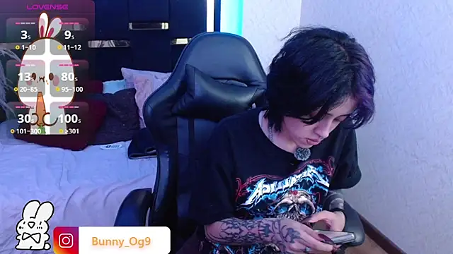 Bunny O online show from May 26, 2026, 1:04 am