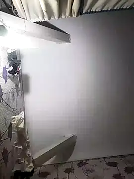 SweetLeila40 online show from February 5, 2025, 4:27 am