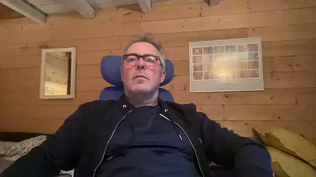 Snapshot of lelohop chatting on December 4, 2024, 7:11 am lelohop online show from December 4, 2024, 7:11 am