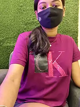yhona darling online show from May 2, 2026, 8:52 am
