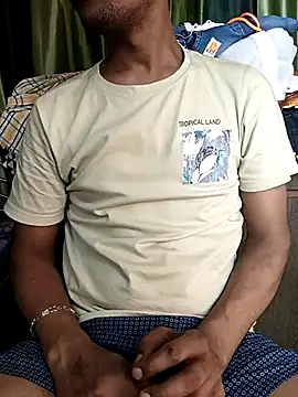 Snapshot of MUMTAJ-1 chatting on October 31, 2025, 5:09 pm MUMTAJ-1 online show from October 31, 2025, 5:09 pm