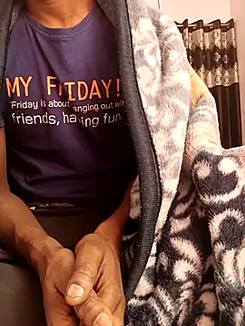 Snapshot of MUMTAJ-1 chatting on January 9, 2026, 4:03 pm MUMTAJ-1 online show from January 9, 2026, 4:03 pm