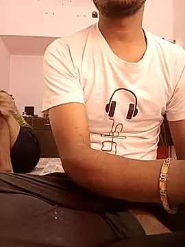 Snapshot of MUMTAJ-1 chatting on November 9, 2025, 9:02 am MUMTAJ-1 online show from November 9, 2025, 9:02 am