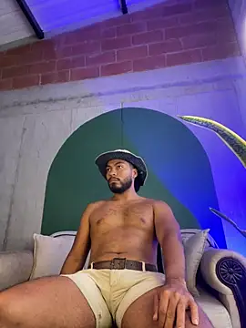 noah jones   online show from February 1, 2026, 4:27 pm