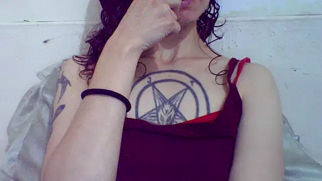 CELEna098rs707 online show from December 4, 2025, 9:03 pm