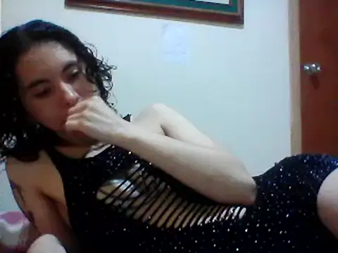Snapshot of CELEna098rs707 chatting on February 26, 2025, 5:35 am CELEna098rs707 online show from February 26, 2025, 5:35 am