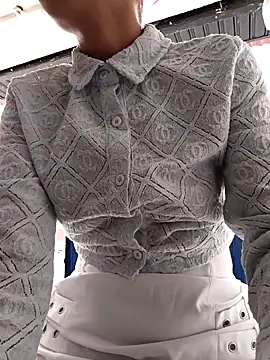 BlairSamy online show from September 12, 2025, 5:13 pm