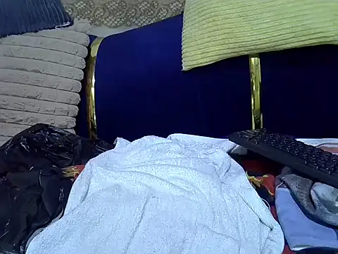 Soft gal12 online show from November 8, 2025, 7:06 pm