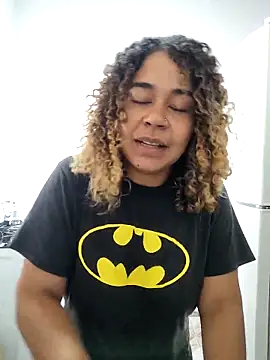 VitoriaFernandes online show from February 16, 2026, 2:16 pm