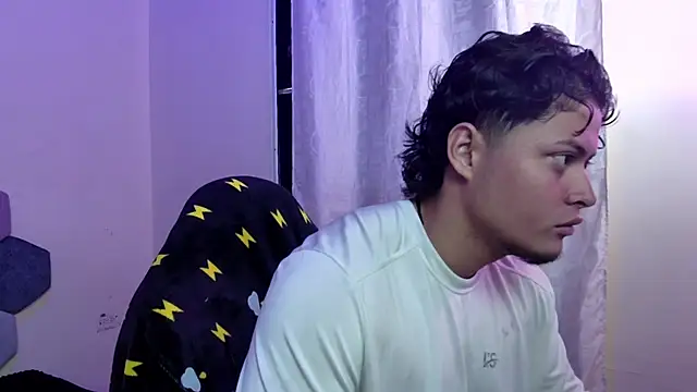 Horny tgn online show from September 22, 2025, 12:11 pm