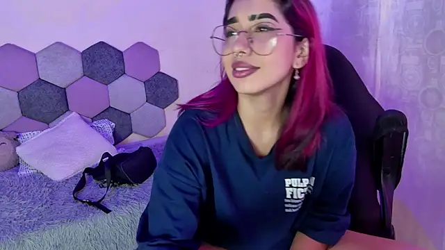 Horny tgn online show from January 8, 2026, 5:52 pm