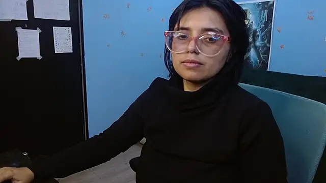 X CHERRY XX online show from June 26, 2026, 2:39 am