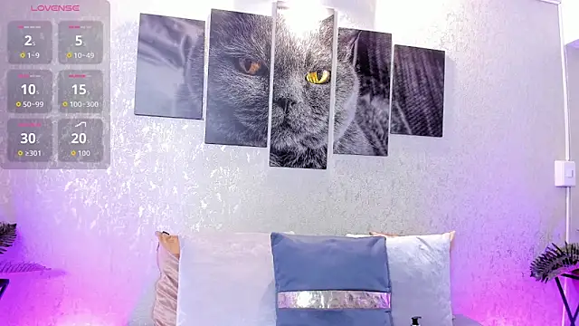 lilicooper  online show from October 29, 2025, 7:57 pm