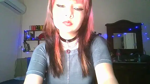 Snapshot of JadeWeasel chatting on October 16, 2025, 4:32 am JadeWeasel online show from October 16, 2025, 4:32 am
