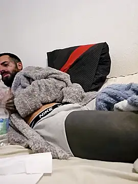 Snapshot of charlye_inkkkk chatting on February 22, 2026, 12:13 am charlye inkkkk online show from February 22, 2026, 12:13 am