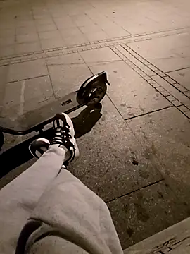 Snapshot of charlye_inkkkk chatting on February 28, 2026, 11:37 pm charlye inkkkk online show from February 28, 2026, 11:37 pm