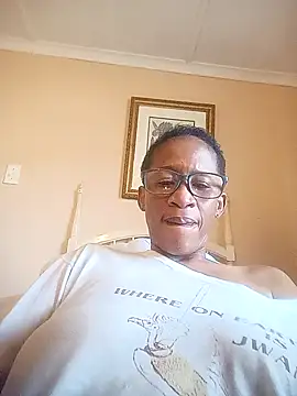 bustybillies online show from December 16, 2025, 2:21 pm