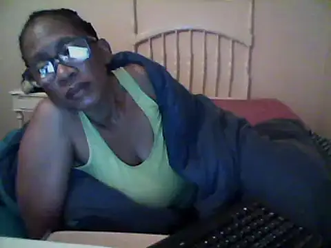 Snapshot of bustybillies chatting on March 10, 2025, 8:56 pm bustybillies online show from March 10, 2025, 8:56 pm