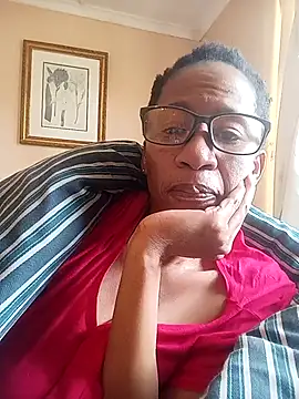 Snapshot of bustybillies chatting on September 10, 2025, 8:24 am bustybillies online show from September 10, 2025, 8:24 am