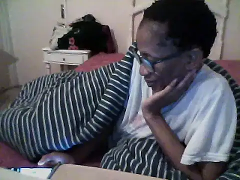 Snapshot of bustybillies chatting on March 19, 2025, 2:05 am bustybillies online show from March 19, 2025, 2:05 am