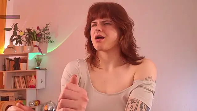 ginavontease online show from March 10, 2026, 11:14 am