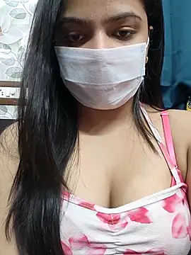 Myloveurvi online show from December 1, 2025, 9:10 am