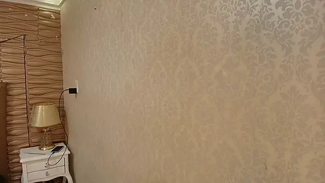 sofiaclauss online show from October 3, 2025, 7:59 pm