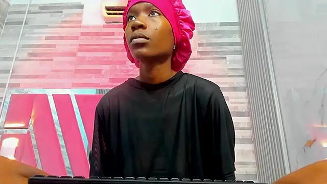 ebony march online show from November 13, 2025, 6:34 pm