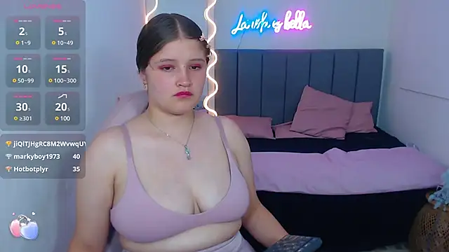 Krysstal tay online show from February 9, 2025, 6:16 pm