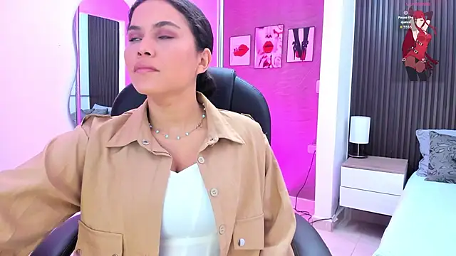 Snapshot of natasha__jackson chatting on November 25, 2025, 12:38 pm natasha jackson online show from November 25, 2025, 12:38 pm